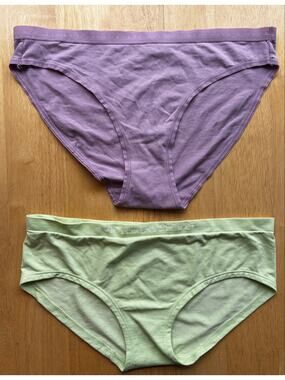 Victoria's Secret Panties Medium NWOT Purple and Green